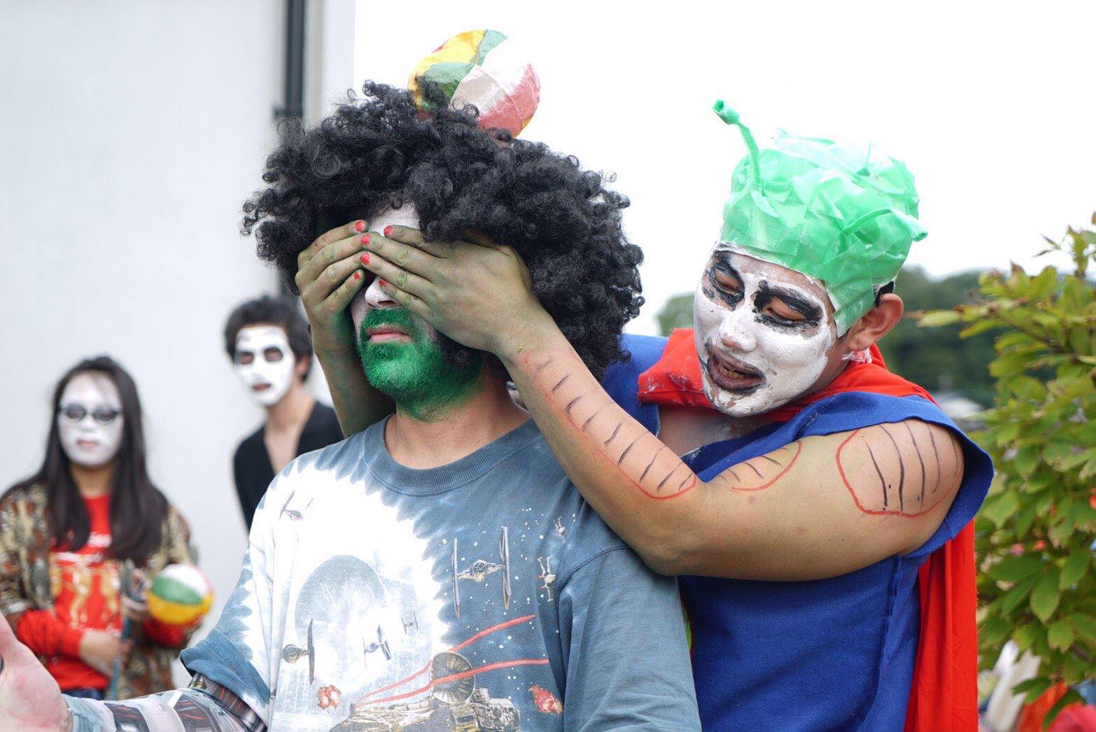 狂うほどに褒められる。魔界フェスは、佐伯へのアンオフィシャルな入り口。何もないから楽しくいたい。コンプレックスも障がいもみんなで垣根を越えられる優しいUターンロックンロールボーイ。