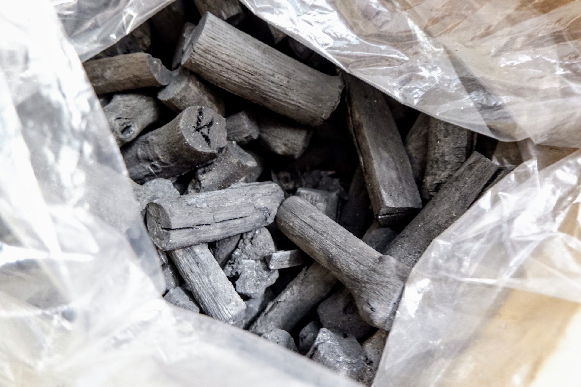 ふらり流れ着いた耶馬溪で二人らしい田舎暮らしを模索する日々。