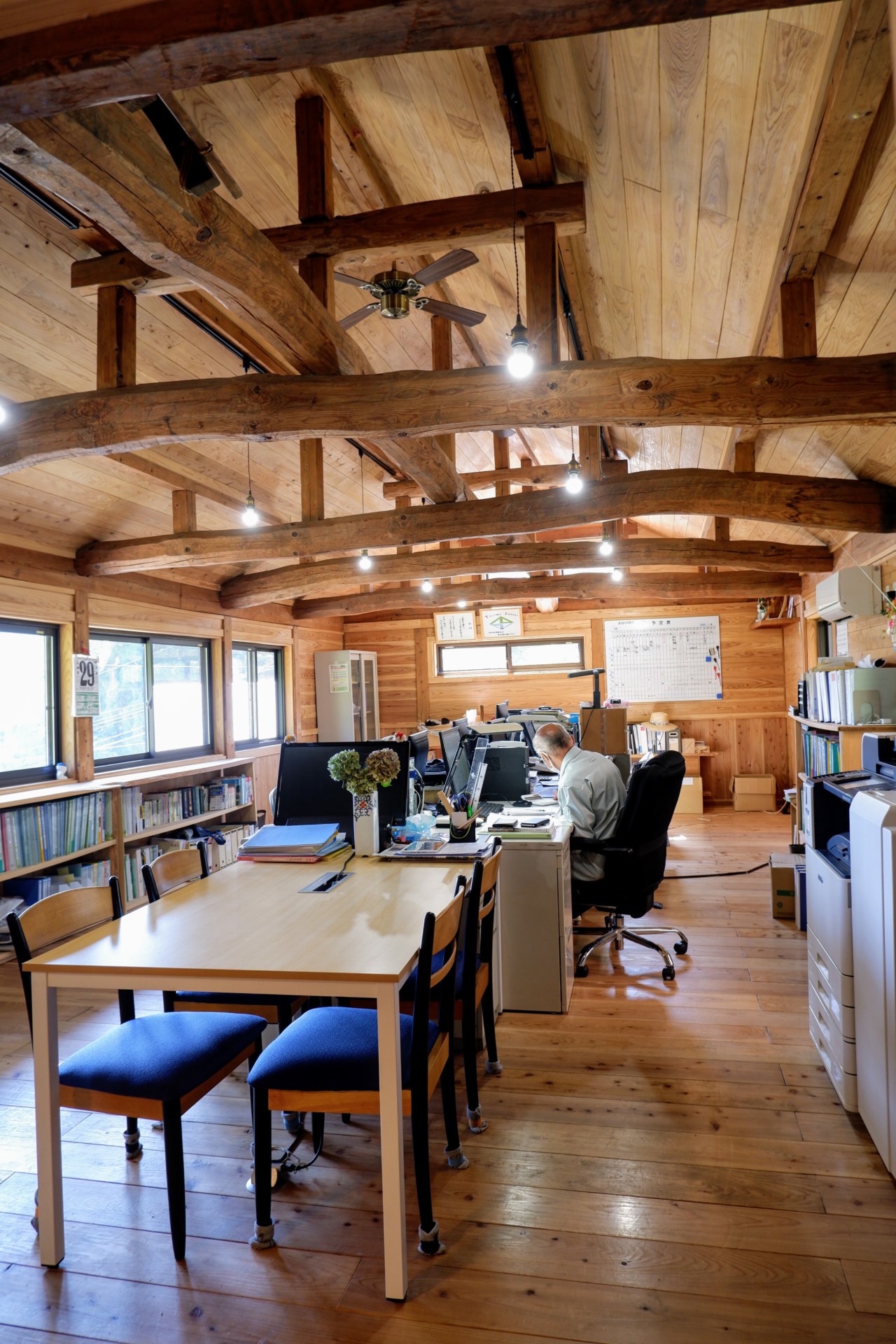 東京・アメリカ育ち。日田市中津江村を元気にしてくれるアクティブな田島山業のお嫁さん。