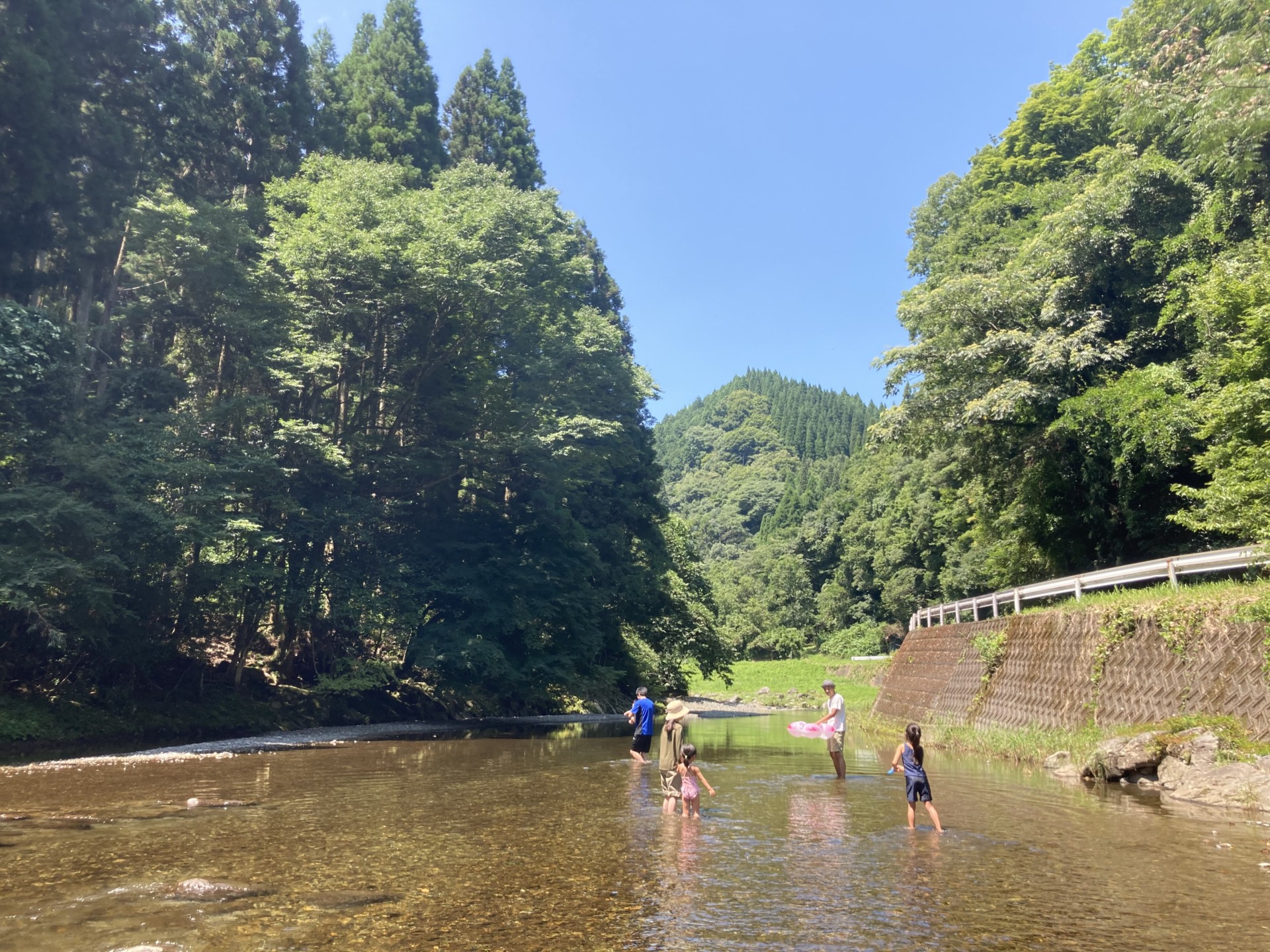 「自分でつくる」暮らしをしたいという想いから、積み重ねたキャリアを手放し、移住したのは故郷の竹田。半世紀を生きた男がDIYする次の暮らしとは。