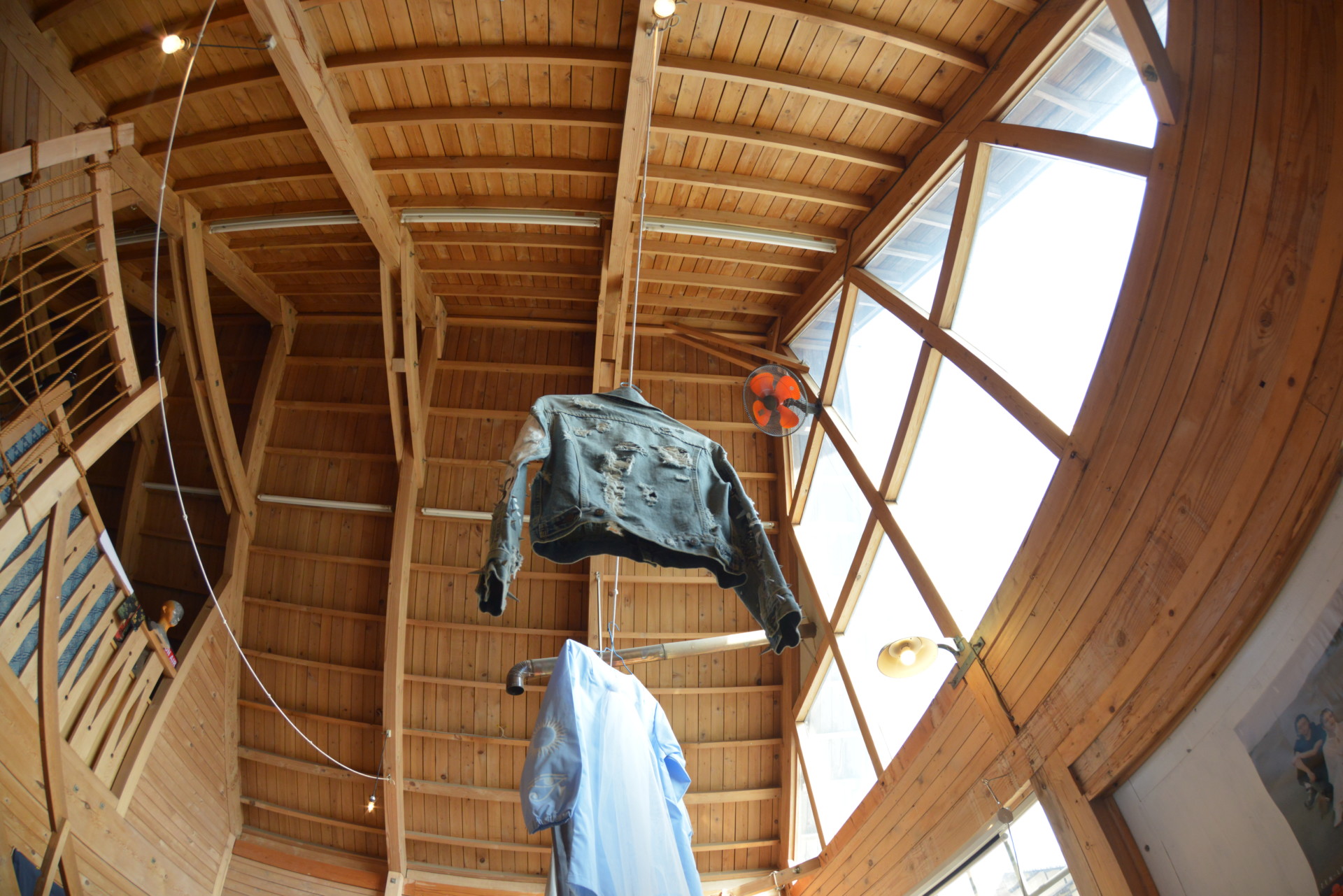 都心から発信されるファッションを地方から発信したい。別府から挑戦する新しいアパレルのカタチ。