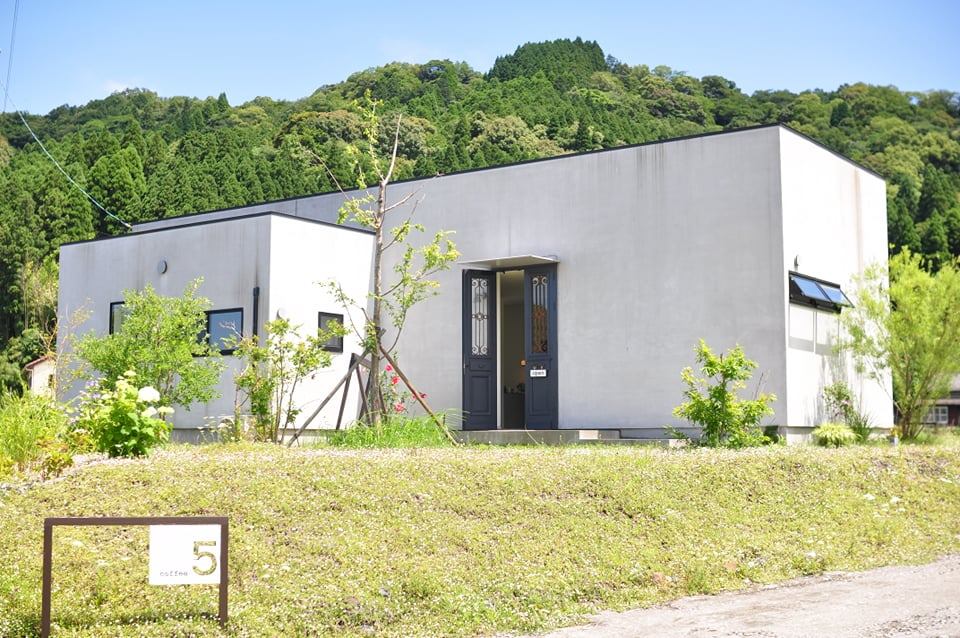 狂うほどに褒められる。魔界フェスは、佐伯へのアンオフィシャルな入り口。何もないから楽しくいたい。コンプレックスも障がいもみんなで垣根を越えられる優しいUターンロックンロールボーイ。