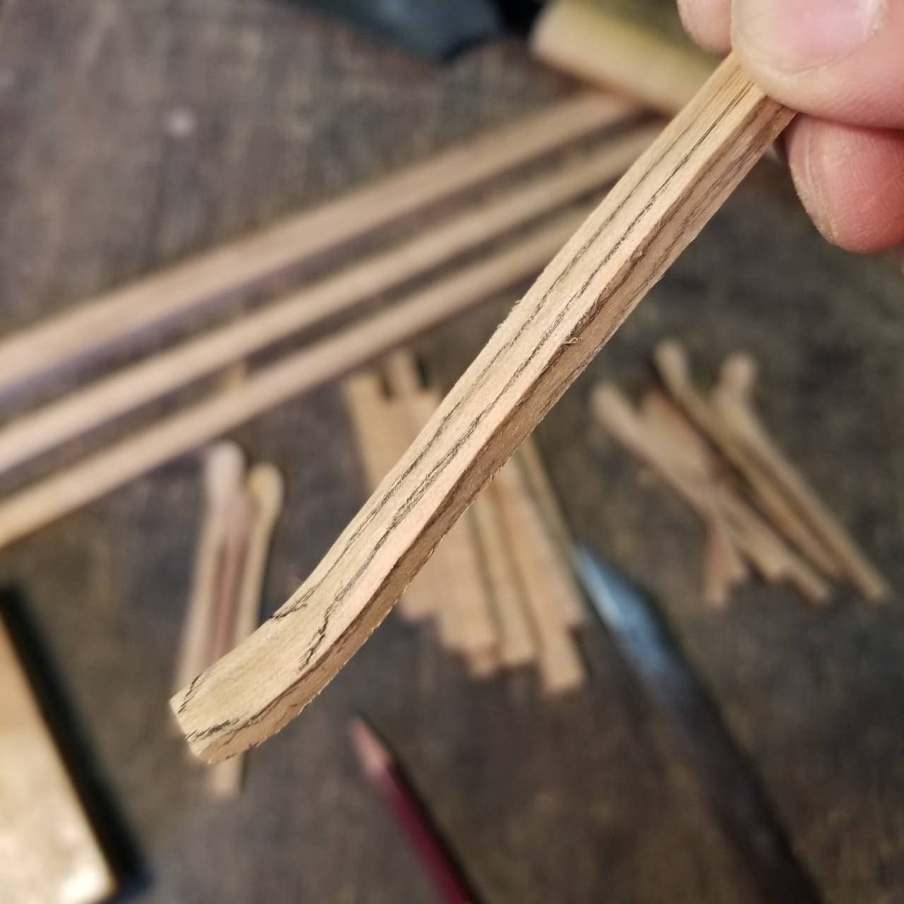 バイクのスタントマンから、日本蜜蜂専門の蜜蜂農家へ。直感を信じて切り開く新たなライフスタイル。