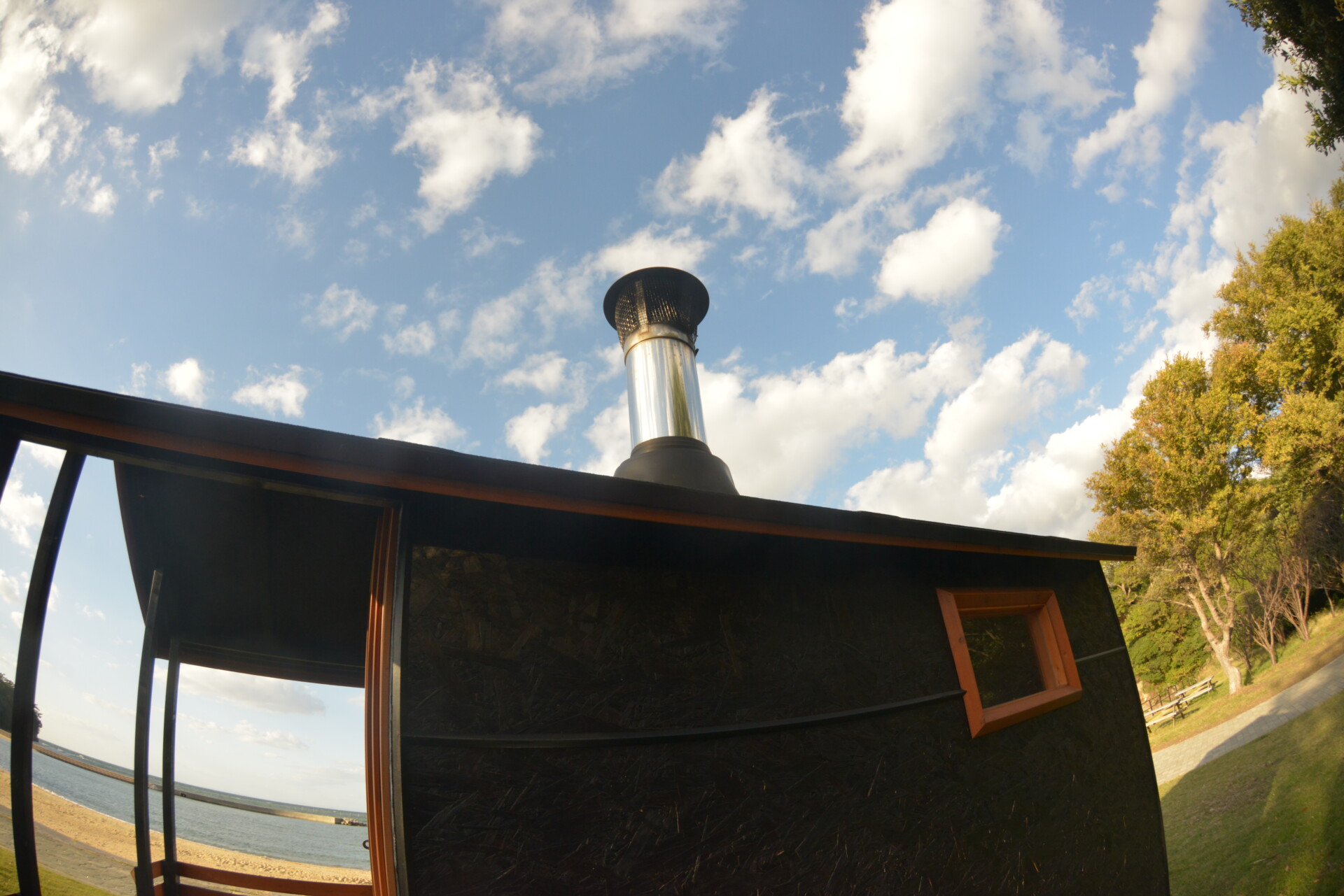 サウナの魅力を活かした事業を自らの手で。恋人を迎え、田舎で築いていく理想の暮らし。