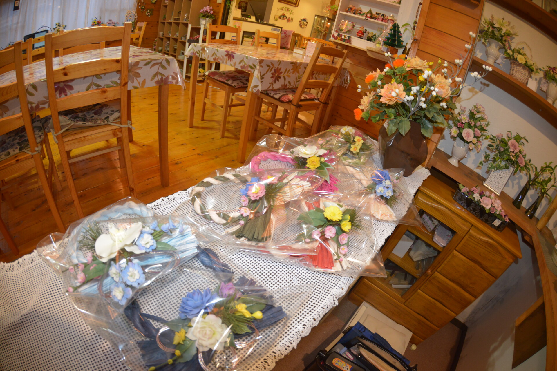 自然豊かな四浦半島で過ごす穏やかな日々。家族や地域の方々と支え合い慈しむ暖かな暮らし。