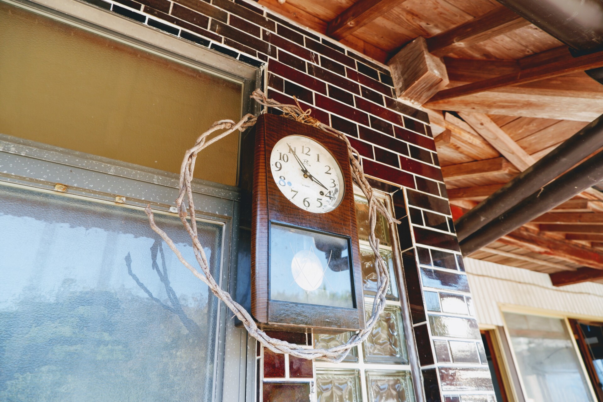 想いを言葉にすれば、助けてくれる杵築の人々に支えられ、自らの手で0から作る杵築暮らし。