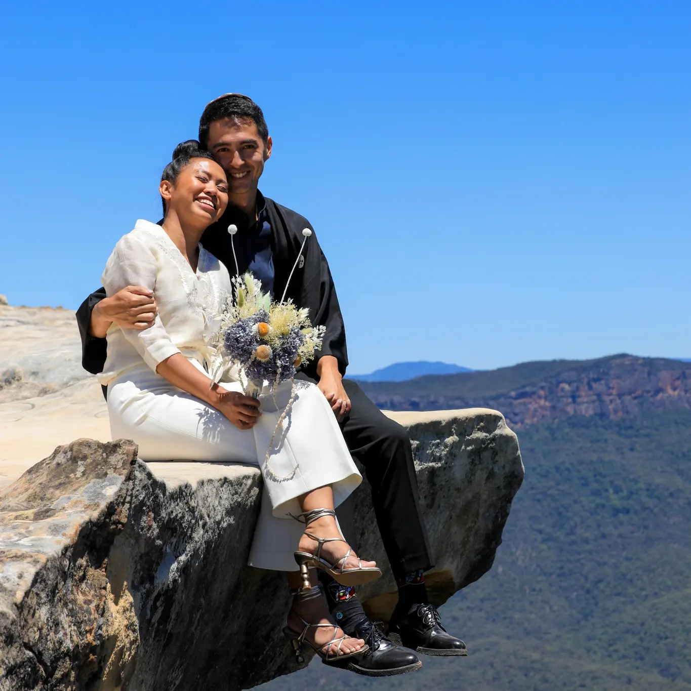 オーストラリアの都会的な生活から、日本での田舎暮らしへ。理想の移住先を求めて全国各地を旅した夫妻の軌跡。