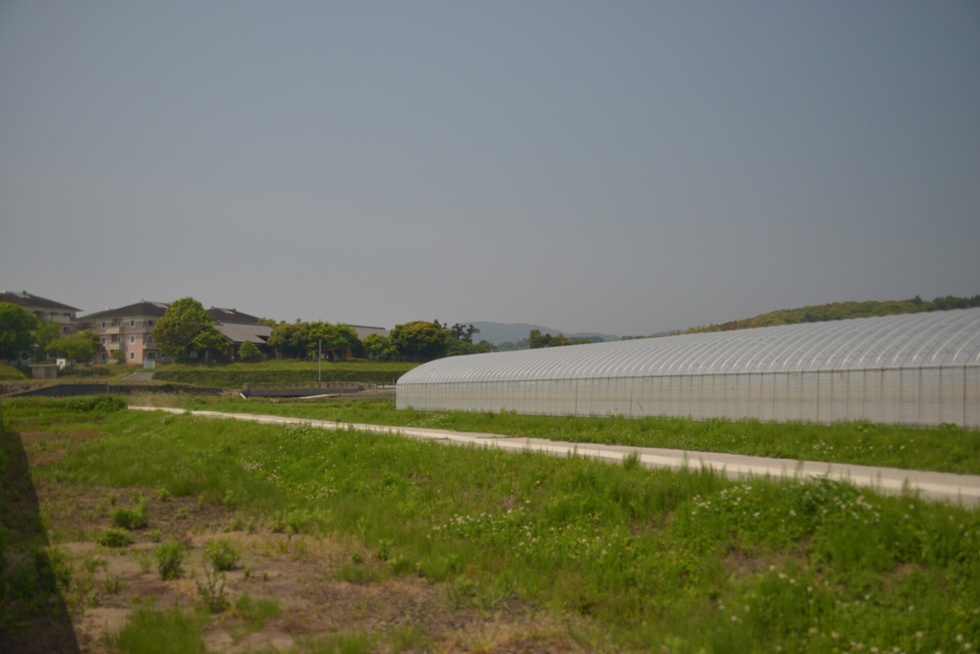 都会の生活から、就農を通じて新たな道へ。大好きな自然に囲まれた田舎暮らし。