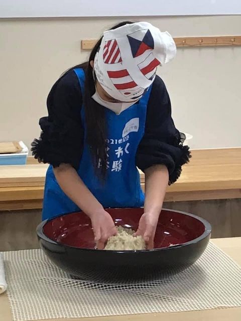 自然豊かな子育て環境を求めて移住。田舎の良さと町の利便性が両立した理想の暮らし。