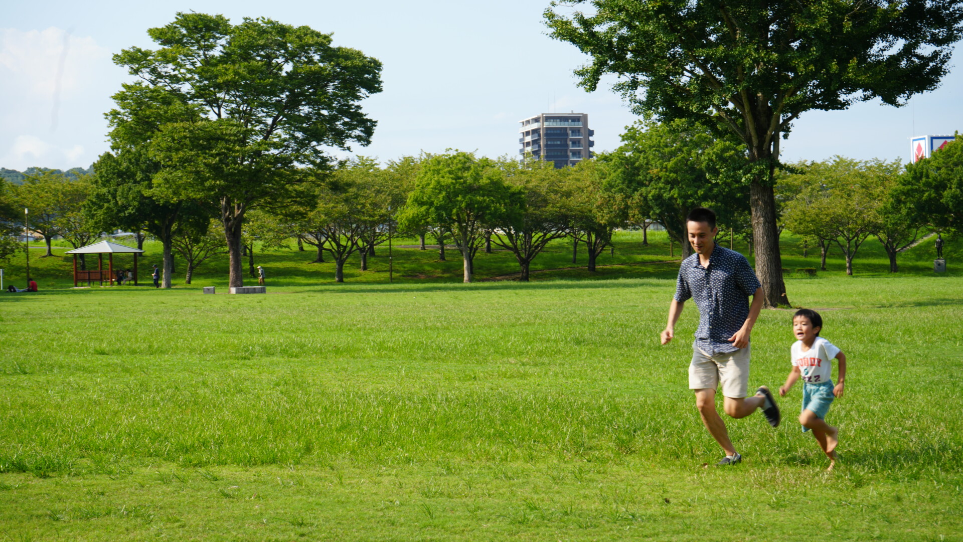 ワクワクする環境で子ども達に伸び伸び育って欲しいという願いから、たどり着いた大分市での暮らし。