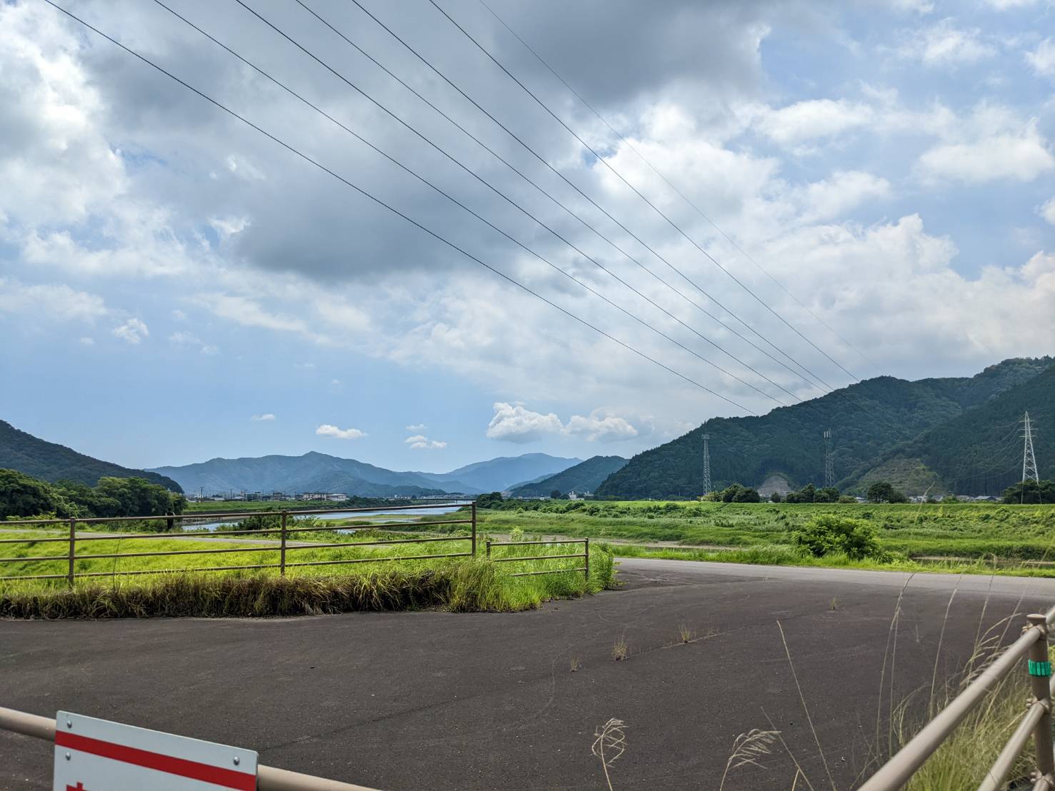自分が住みたい土地で暮らしながら好きな仕事を続ける。リモートワークを通じて見出した新たなワーク・ライフ・バランス。