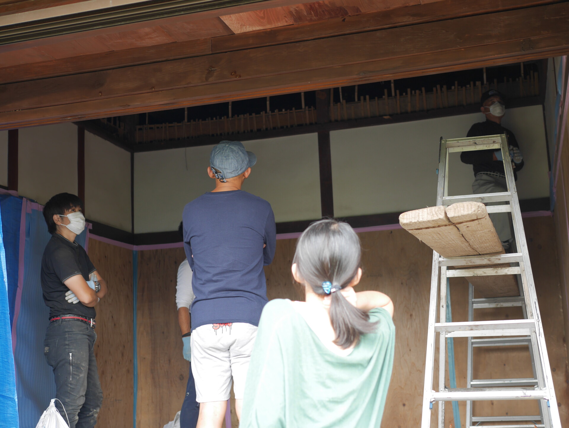 改装中の古民家の様子