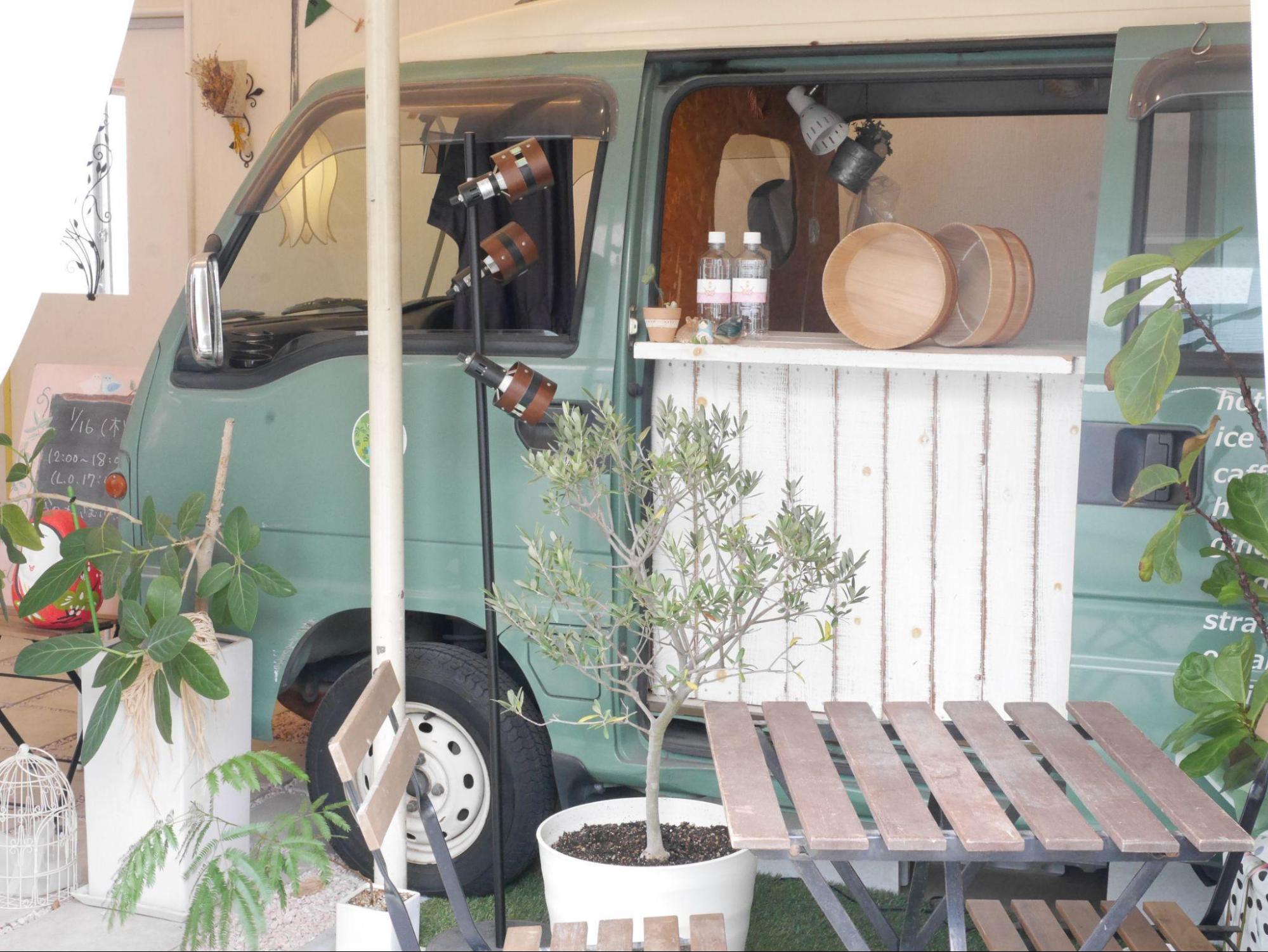 移動販売のカフェ「ことり号」
